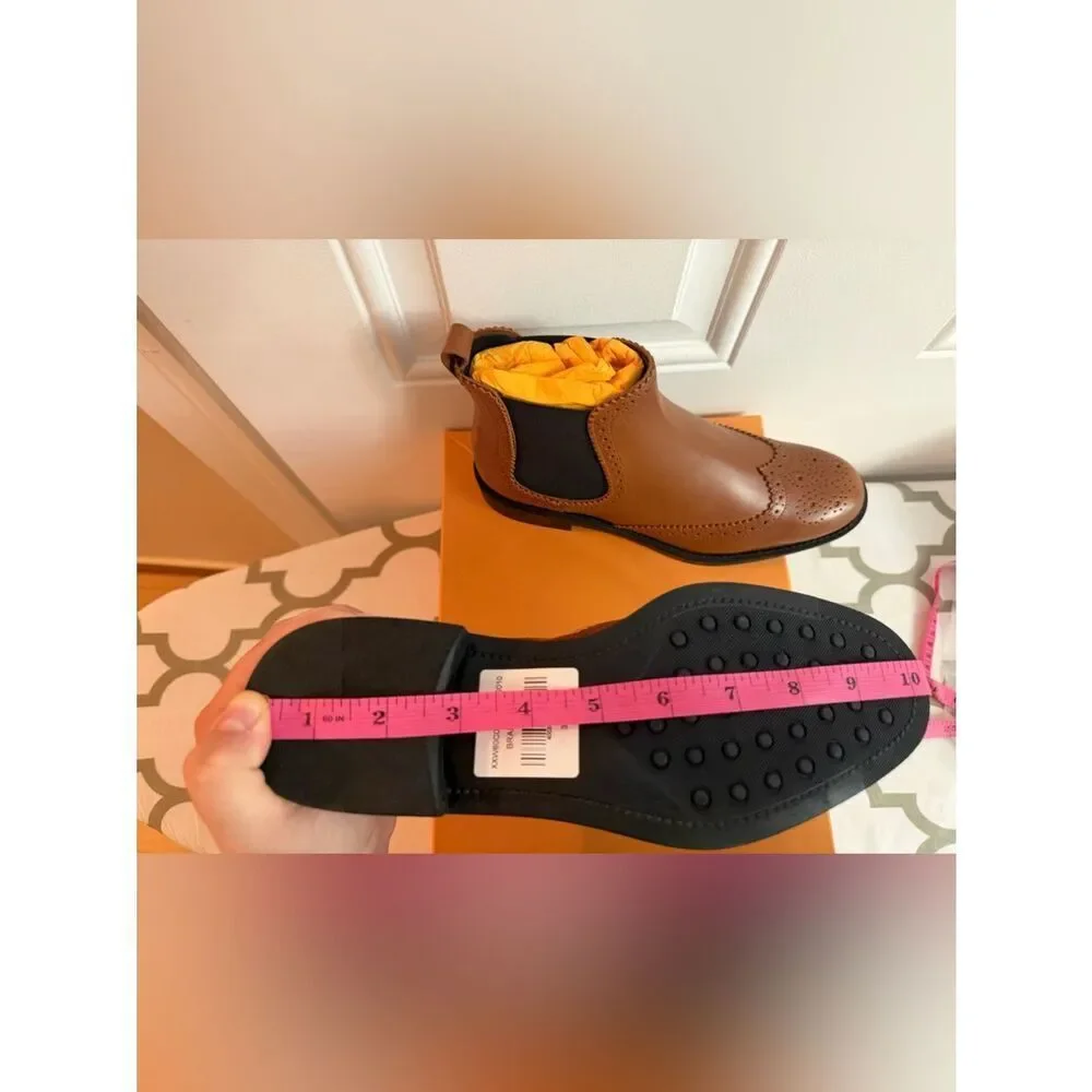 Tod’s leather brown chelsea boots New in the box Size 36= US 6